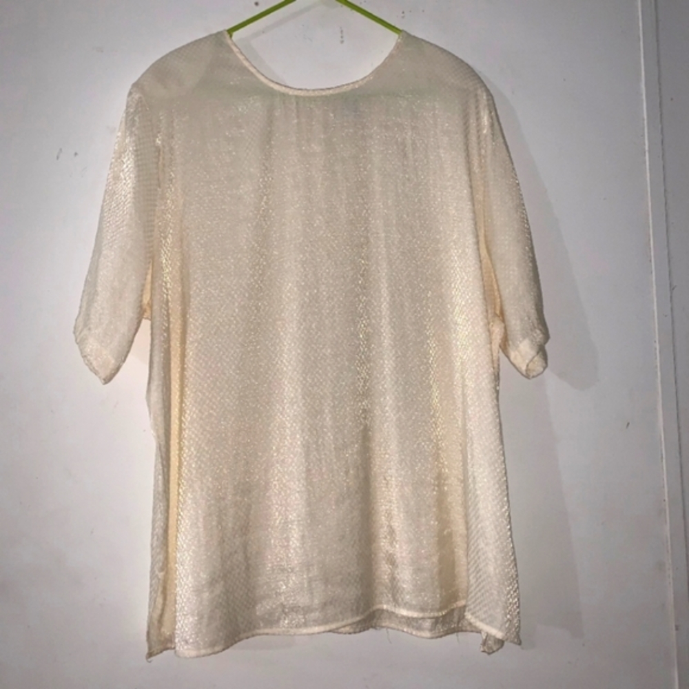 CST Studio sz 24w Pale Yellow Top